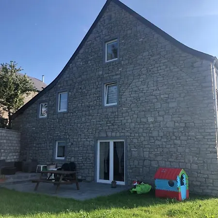 Gite Familial Ferme Des Aujes Falaen Onhaye Buitenkant foto