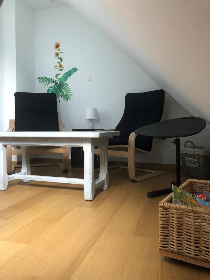 Familial Ferme Des Aujes Falaen
