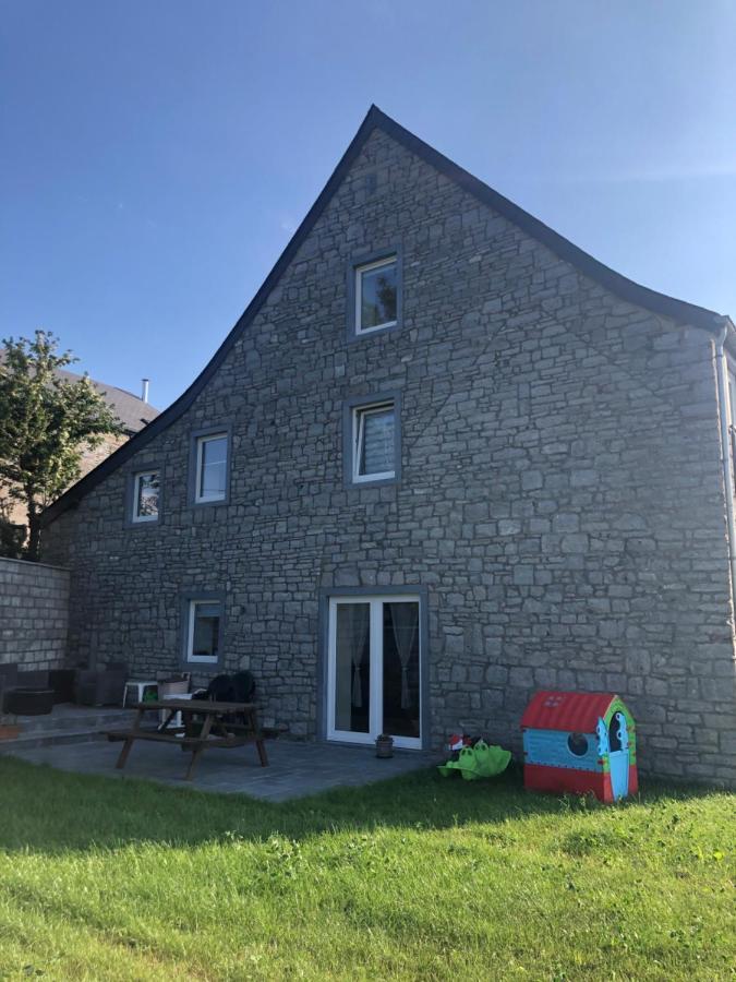 Apartment Familial Ferme Des Aujes Falaen