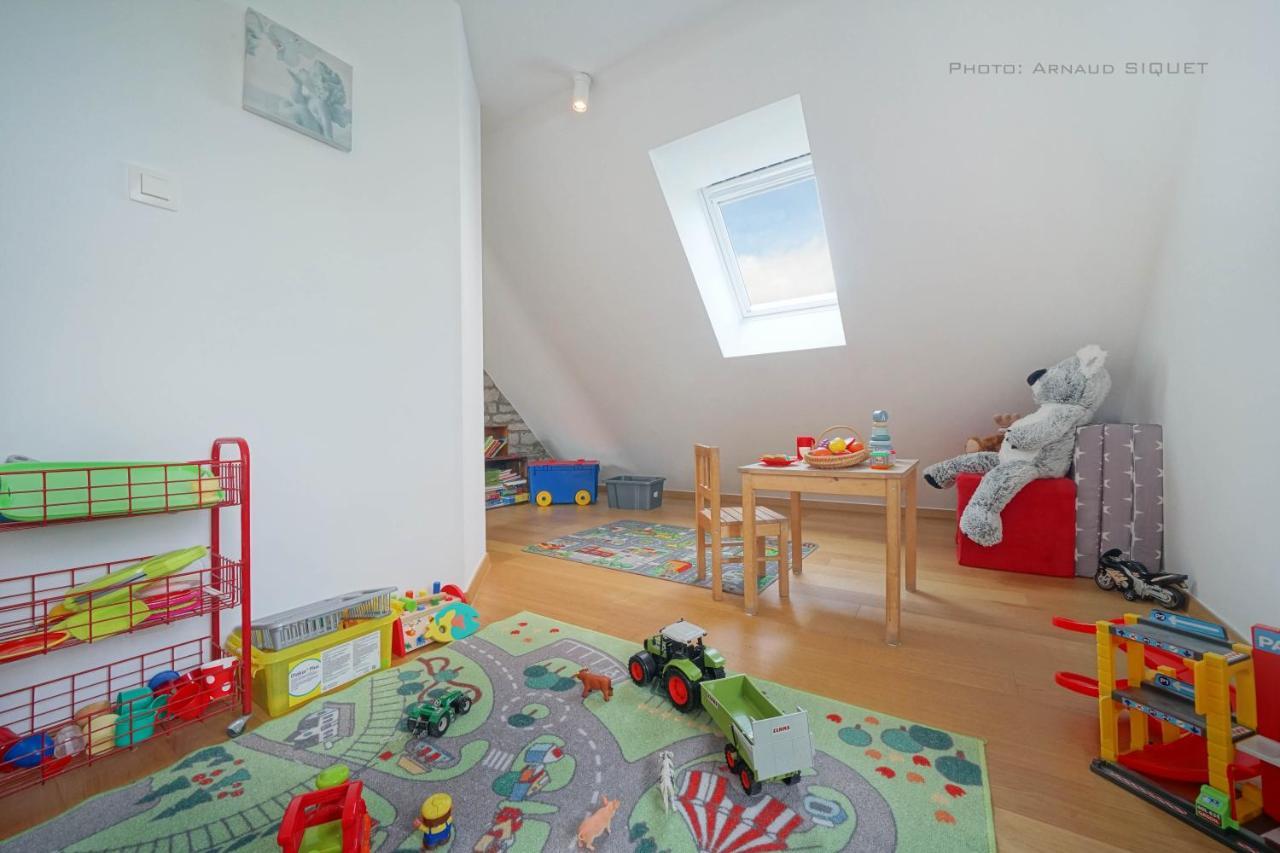 Familial Ferme Des Aujes Falaen Onhaye