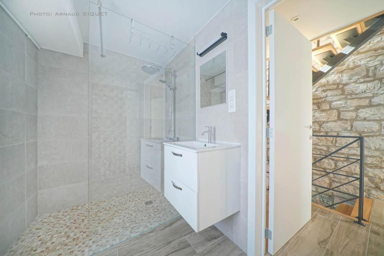 Familial Ferme Des Aujes Falaen Apartment *